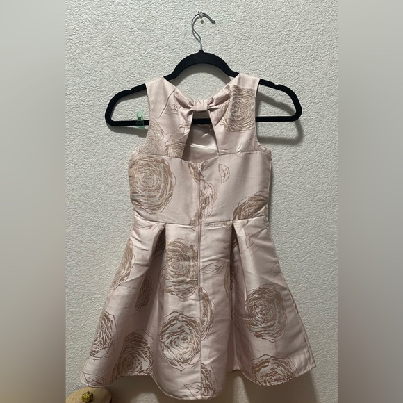 Children’s place pink rose print dress 10 - Picture 4 of 6